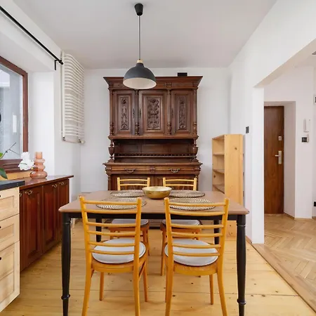 Coconut & Almond Ap - 3Br For 8 - Near Old Town Apartmán Krakov