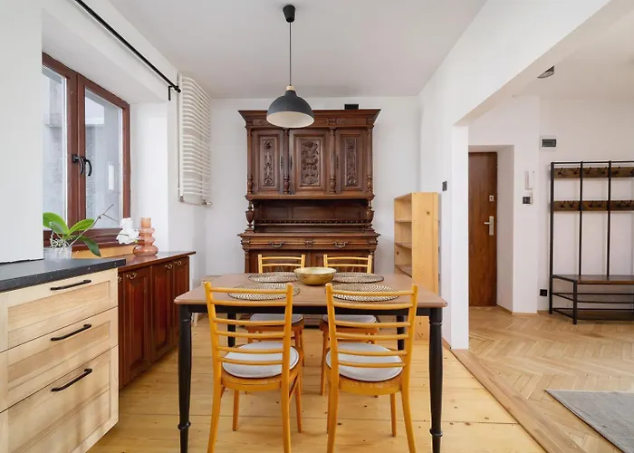 3 Bedroom Apartment-aleja Daszynskiego- Grzegorzki Apartment Krakow