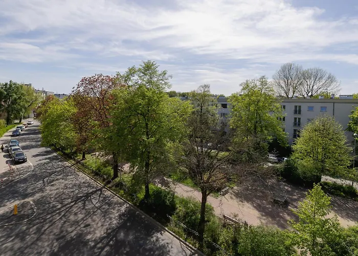 3 Bedroom Apartment-aleja Daszynskiego- Grzegorzki *